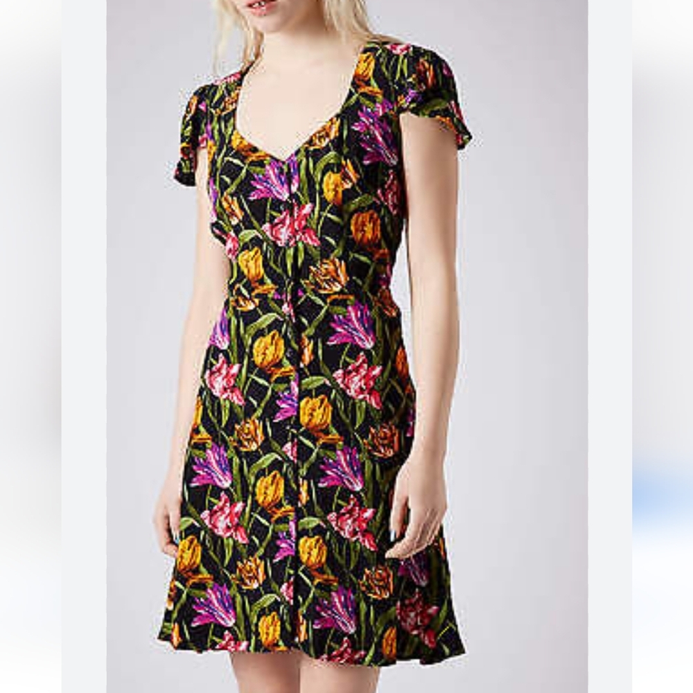 Topshop tulip 🌷 print cut out dress size 6 in ladies - Picture 1 of 13